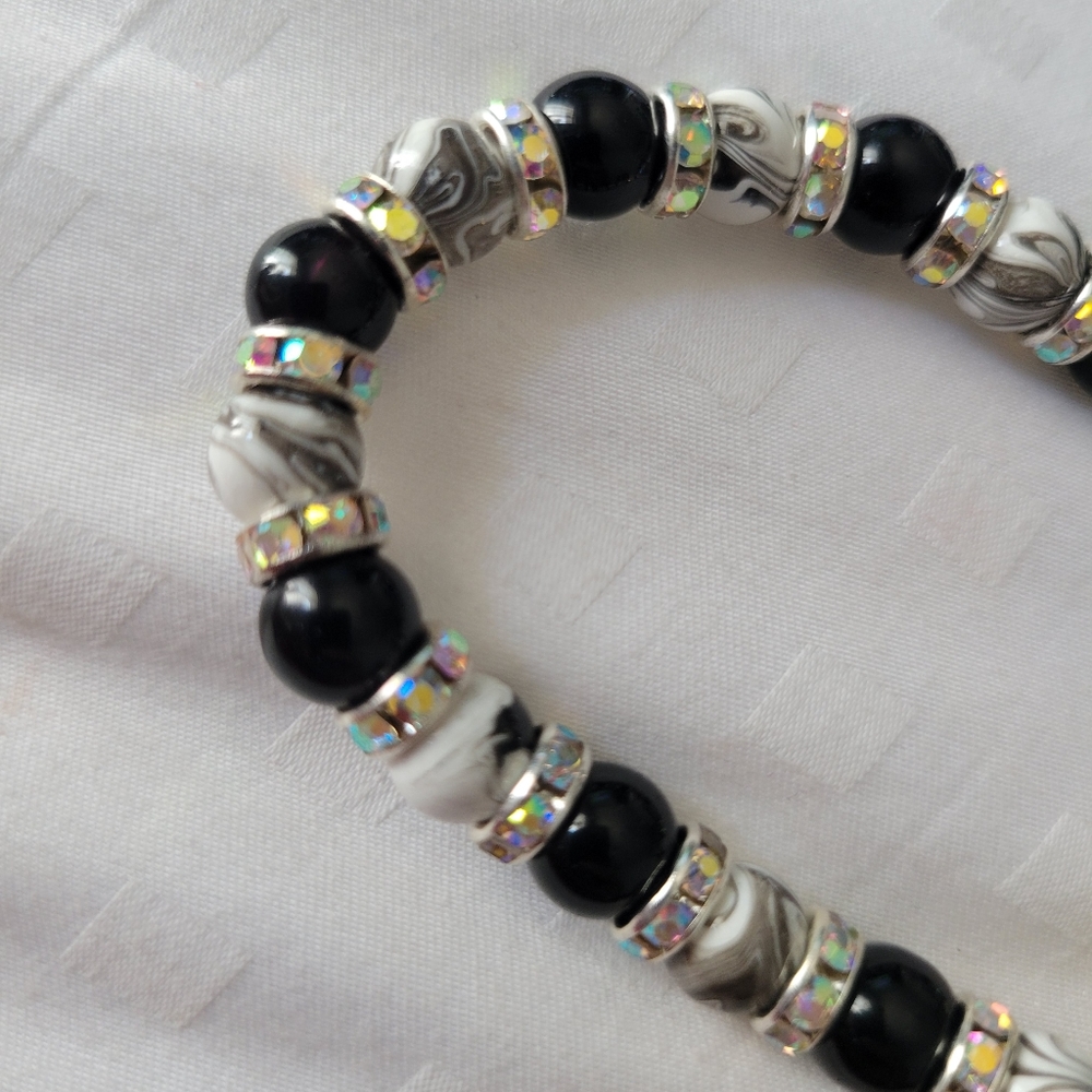 Handmade bracelet - Picture 3 of 4